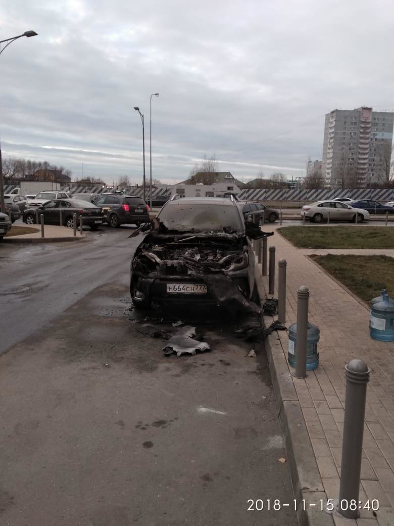 В Московском сгорели автомобили | Московский на Раёнзе