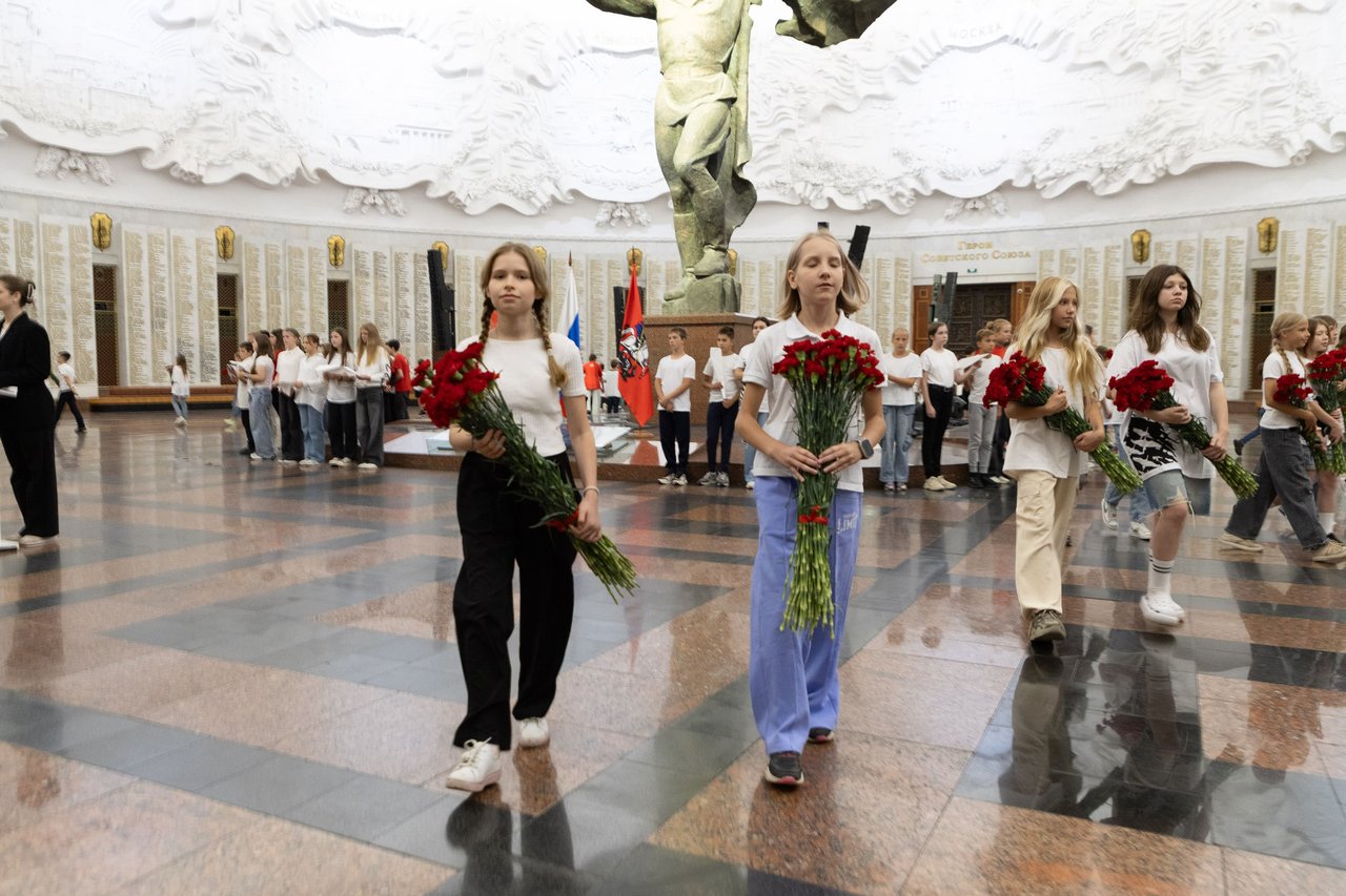 Памятная акция «Быть Героем — жить вечно!» в Музее Победы