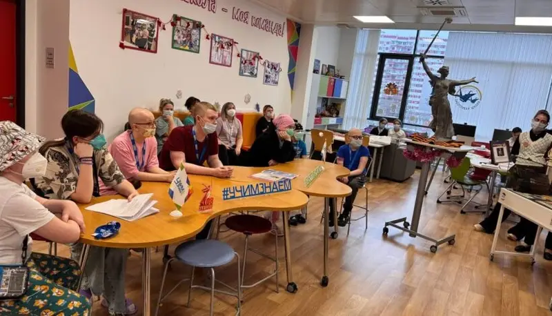 Юные экскурсоводы Музея Победы рассказали сверстникам о подвигах героев