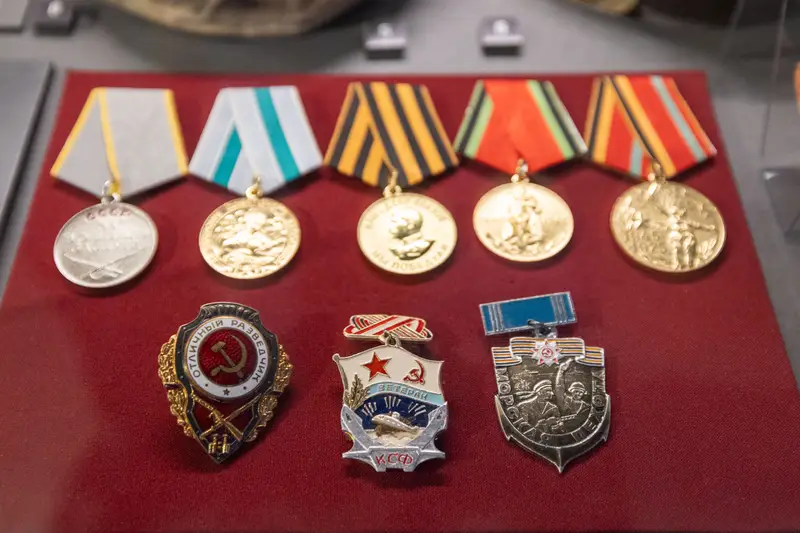 Выставка «Семейные реликвии» ко Дню морской пехоты в Музее Победы