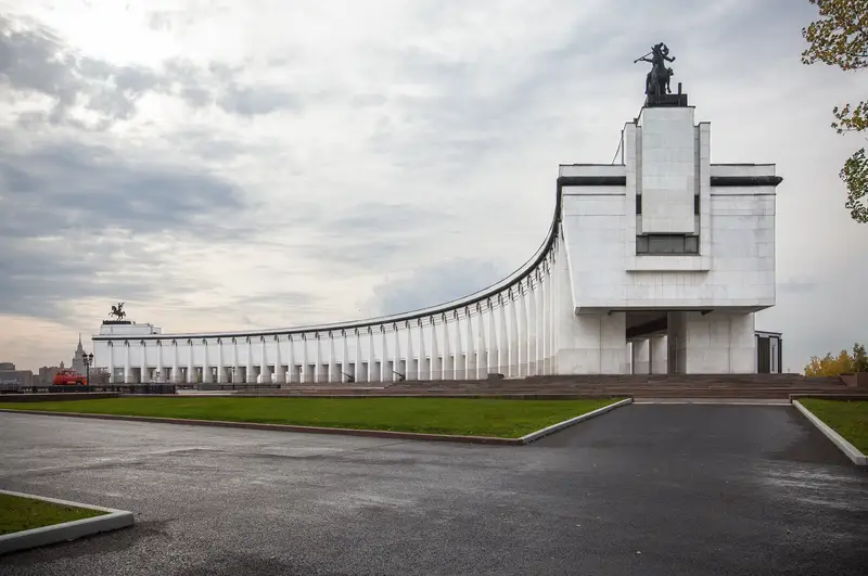 Игорь Бутман представит в Музее Победы картину о подвиге джаз-оркестра в 1941 году