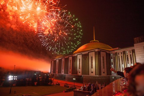 Салют 9 мая около Музея Победы / Фото: пресс-служба Музея Победы