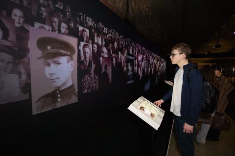 Зал Лица Победы