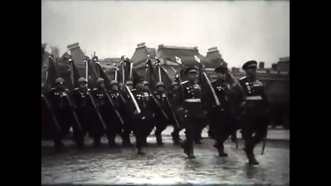 Кадры кинохроники Парада Победы 24 июня 1945 года