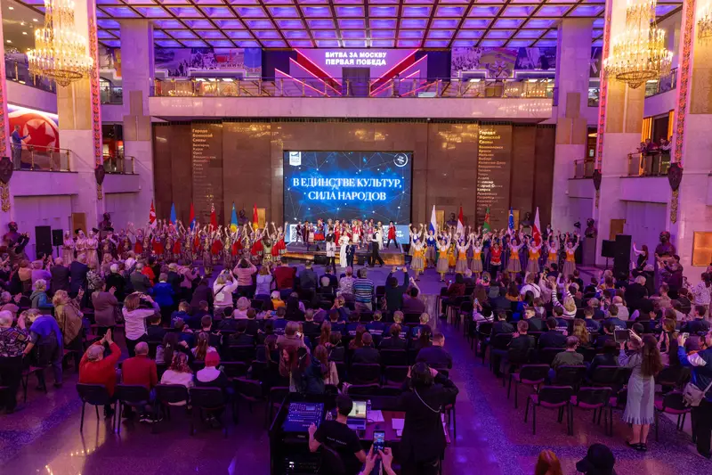 Музей Победы в праздничные выходные посетили 19,5 тысяч человек