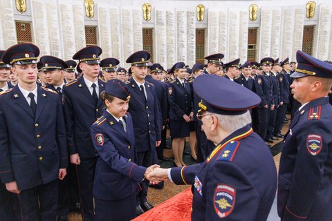 Вручение погон в Музее Победы