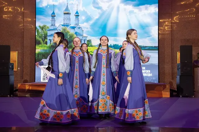 Около 100 артистов выступили в рамках концерта «Россия — это мы» в Музее Победы