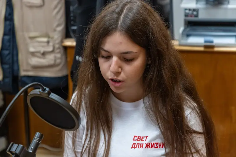 Школьники из Горловки зачитали фронтовые письма для новой экспозиции Музея Победы