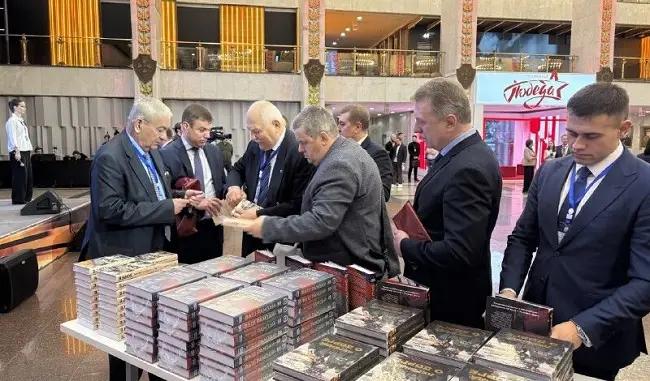 Уникальные экспонаты о Зорге показали в Музее Победы