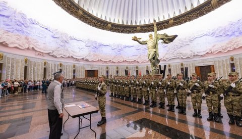 Присяга новобранцев в Зале Славы Музея Победы