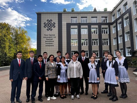 Передача личных вещей Г.К. Жукова для выставки