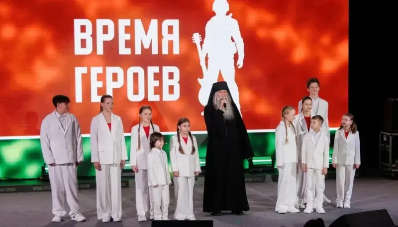 Артисты театра «На Поклонке» выступили вместе с Героем СССР в Музее Победы