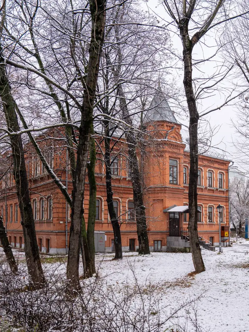 Бахрушинская больница - Скоокольники - 4