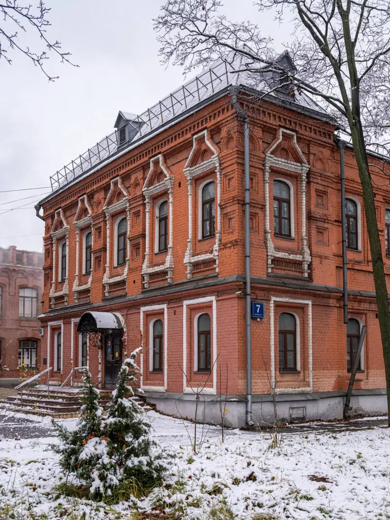 Бахрушинская больница - Скоокольники - 3