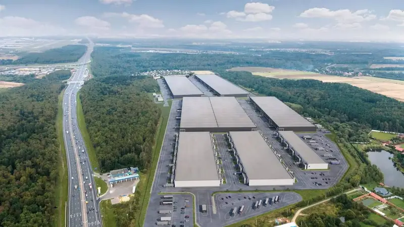 Огромный логистический центр начали строить в Новой Москве
