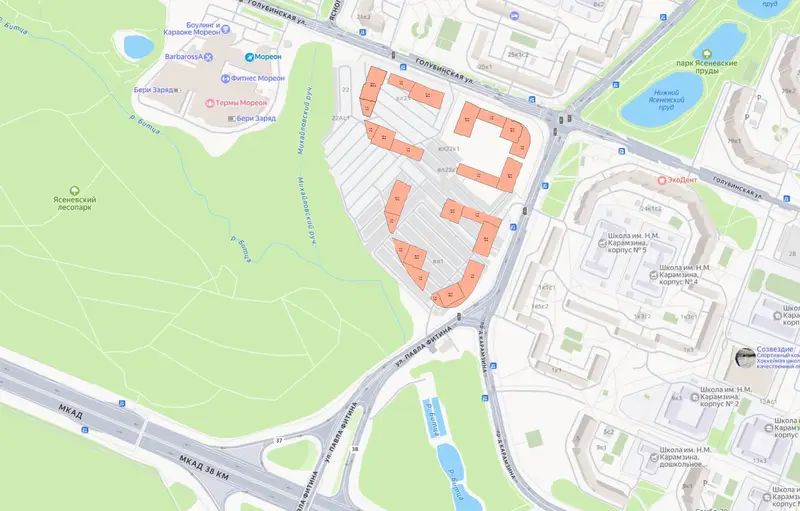 Снос гаражей и строительство жилья в Ясенево: смена застройщика на Голубинской улице