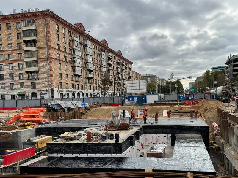 Не готовая пересадка на Академическую - туда сюда