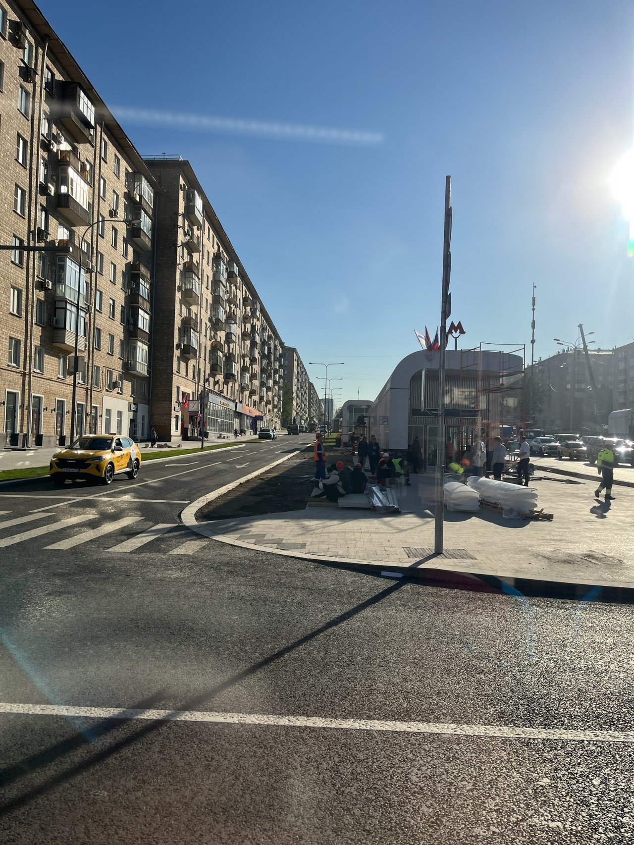 Вход на Вавиловскую