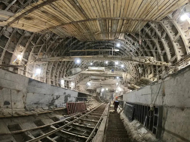 Второй выход БКЛ Рижская - стройка - спуск 2