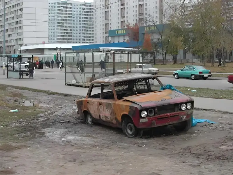 Сгоревшая Шестерка на Щорса