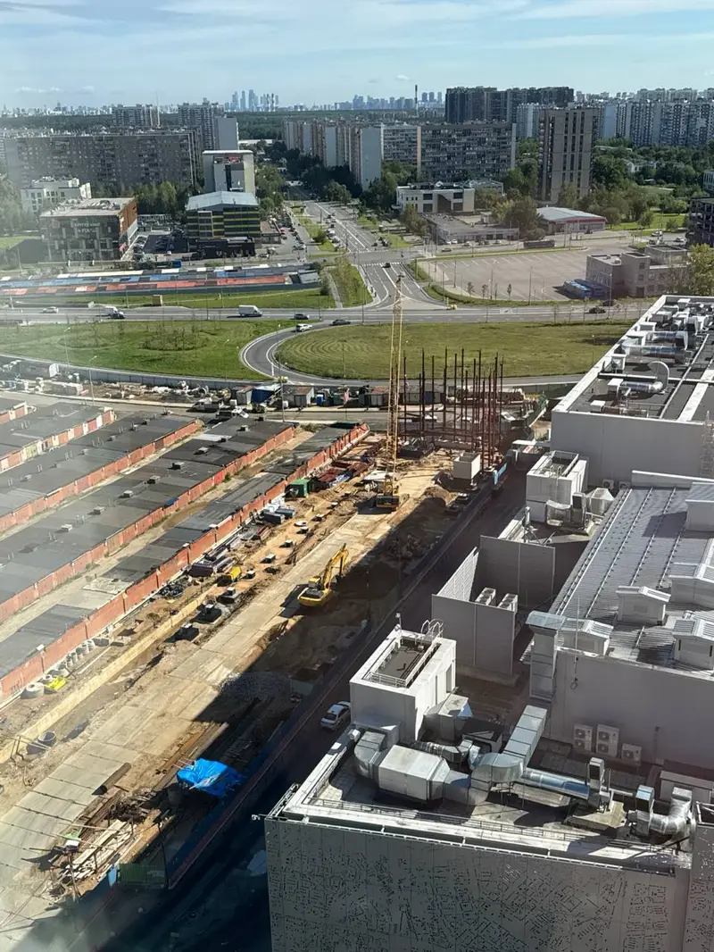 Началась стройка еще одного надземного паркинга в Рассказовке