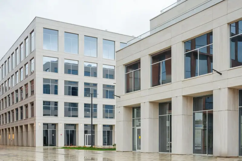 Бизнес-парк Переделкино - светлое здание