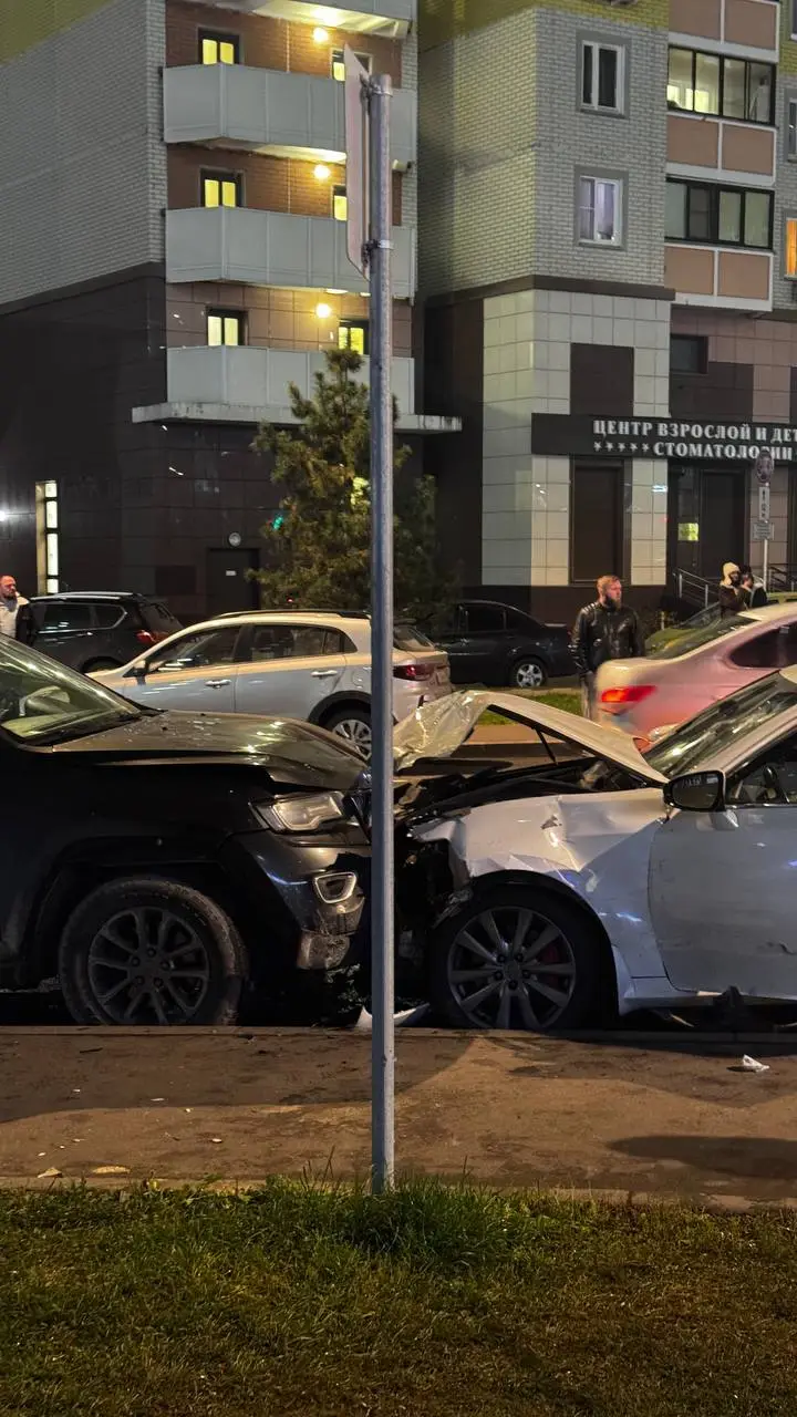 ДТП Солнцево Парк 26 октября - 2 участник и парковка