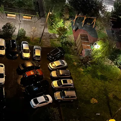 Ксения - парковка во дворе Солнцево Парк - 2