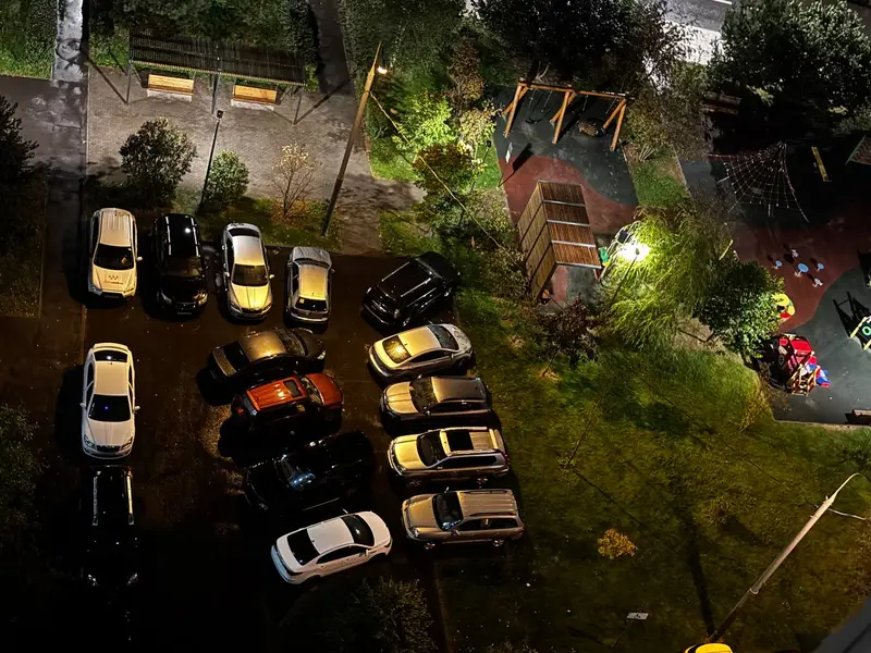 Ксения - парковка во дворе Солнцево Парк - 2