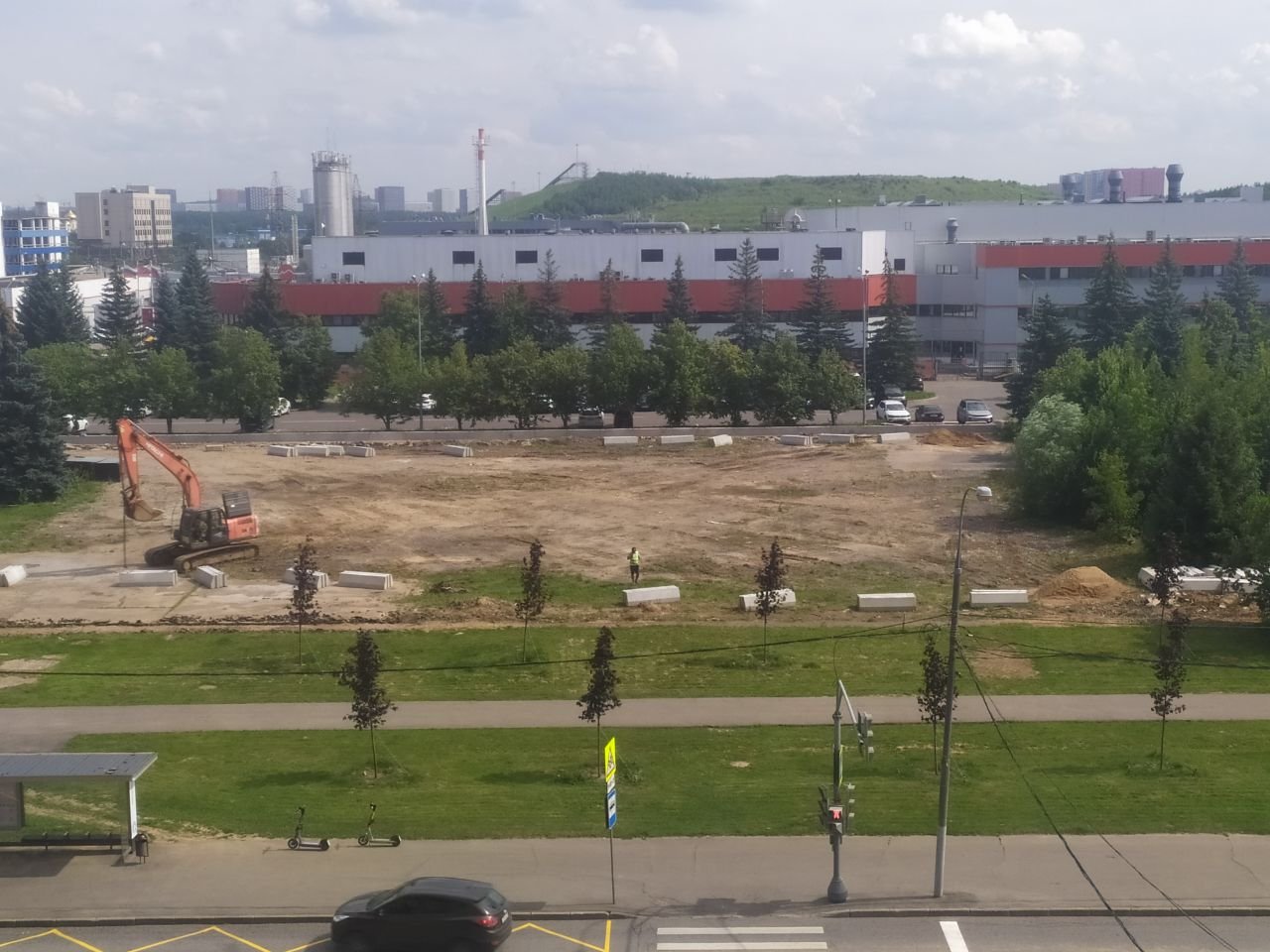 Пищевое производство на Новоорловской улице - началась стройка