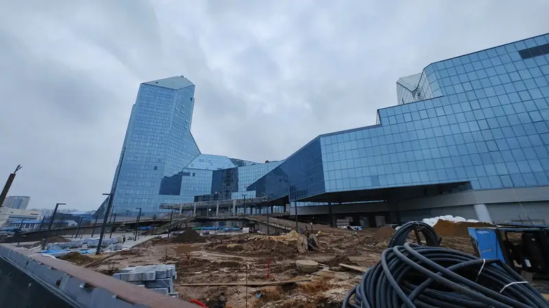 Завершается реконструкция "Синего Зуба" РАНХиГС: фотографии с площадки