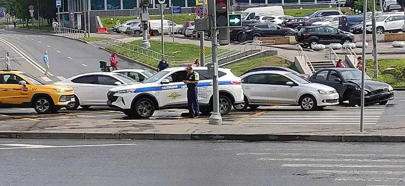Столкновение ДПС на Боровке