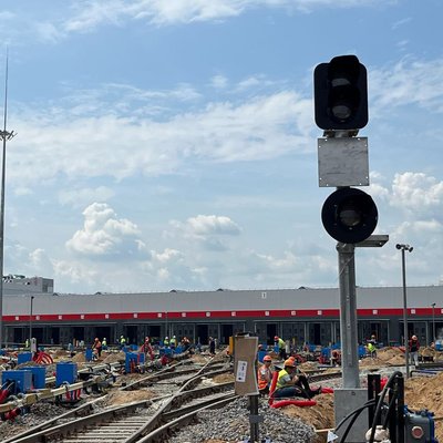 Строители на электродепо Столбово и въезд